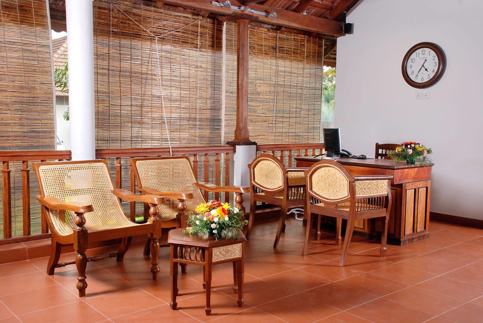 Lemon Tree Vembanad Lake Resort, Kerala Alappuzha Exterior foto